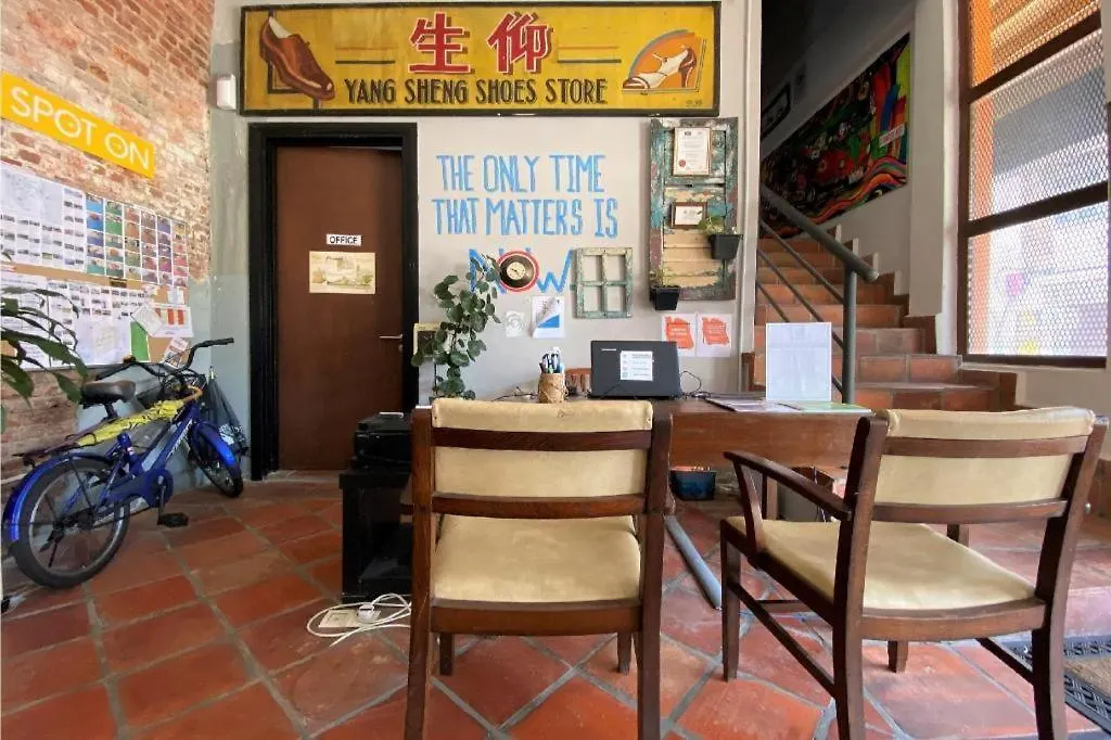 Spot On 90194 Lincoln'S Backpacker'S Hotell George Town