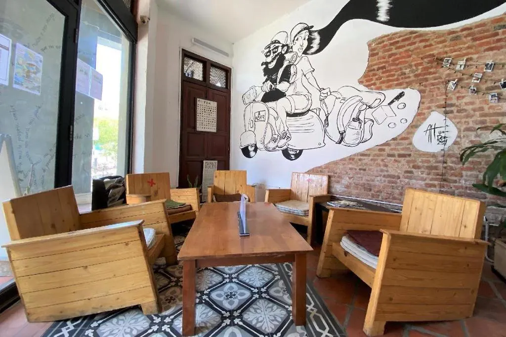 Spot On 90194 Lincoln'S Backpacker'S Hotell George Town